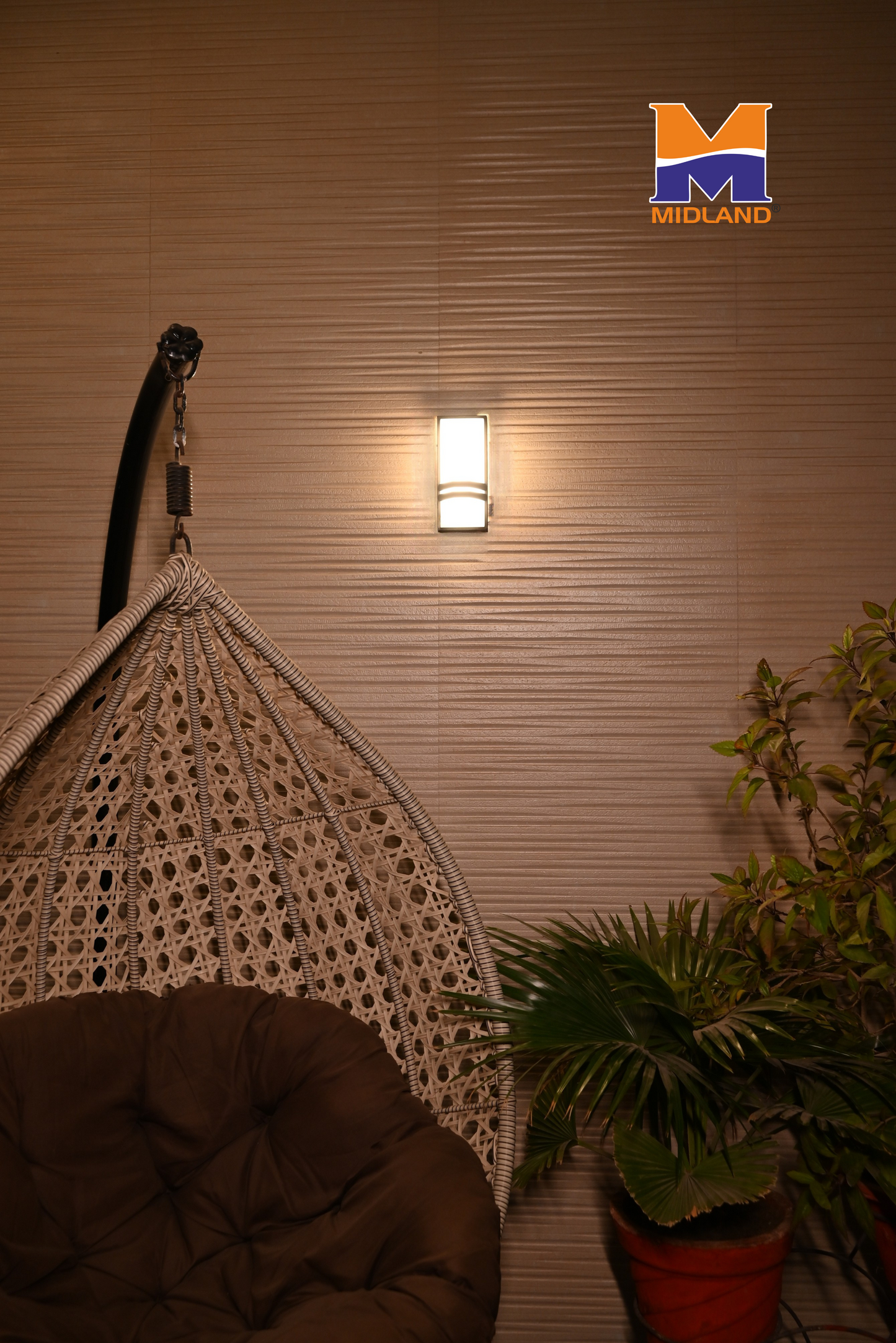 MIDLAND 15W BULKHEAD TWO-LINER LED WALL LIGHT