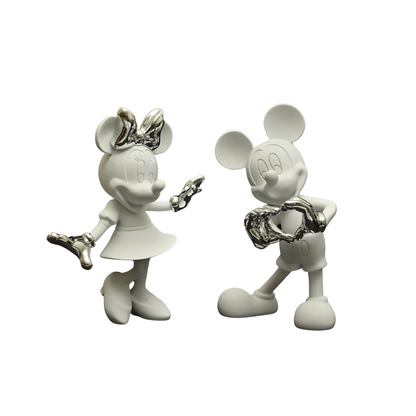 MIDLAND MINNIE RESIN FIGURE FOR SHOWCASING | WHITE SILVER