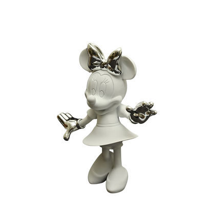 MIDLAND MINNIE RESIN FIGURE FOR SHOWCASING | WHITE SILVER